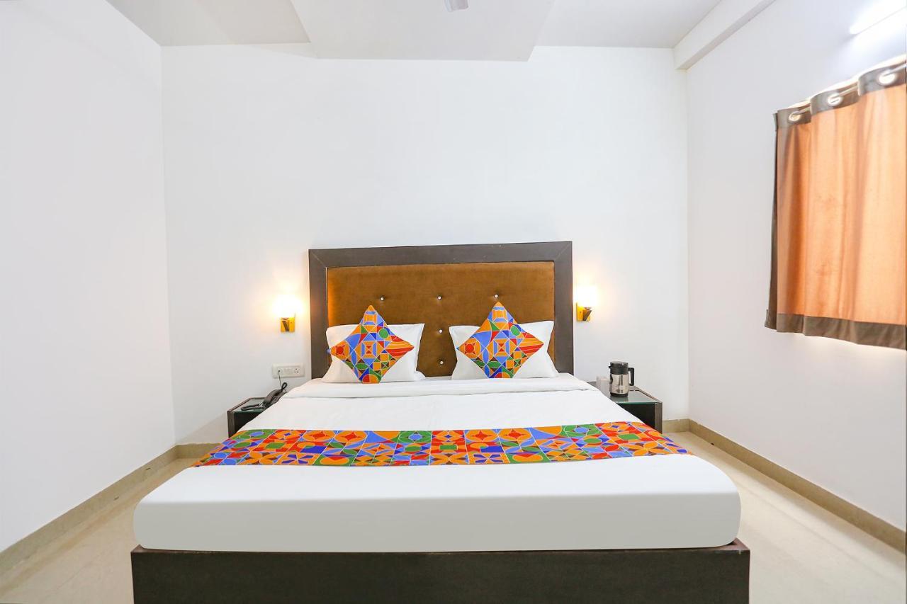Fabhotel The Prasiddh Agra  Buitenkant foto