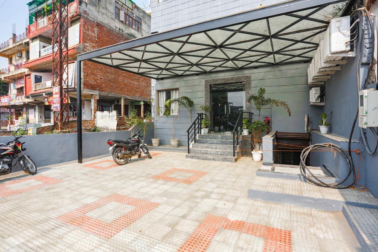 Fabhotel The Prasiddh Agra  Buitenkant foto